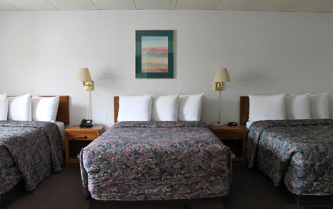 Budget Host Crestview Inn Sault Ste. Marie Exterior foto
