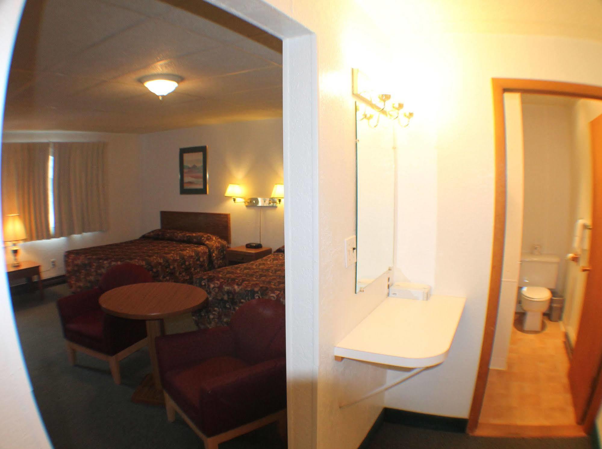 Budget Host Crestview Inn Sault Ste. Marie Exterior foto